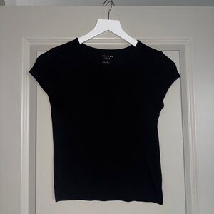 Black Short Sleeve Ribbed Top - Small